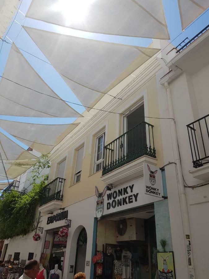 شقة Apartamento Centro De نيرخا المظهر الخارجي الصورة